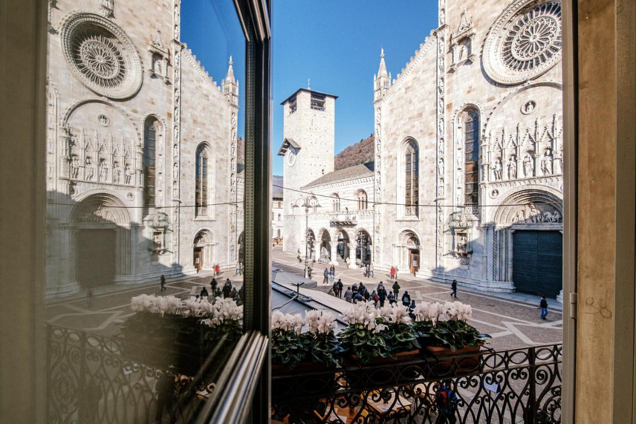 La Finestra Sul Duomo - The House Of Travelers Apartment Como Luaran gambar